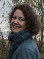 Porträtfoto Prof. Dr. Viola Balz